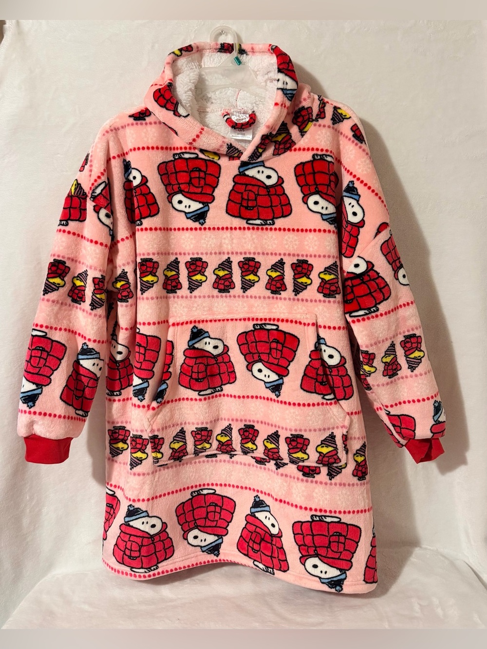 Snoopy Oversized Snuggie